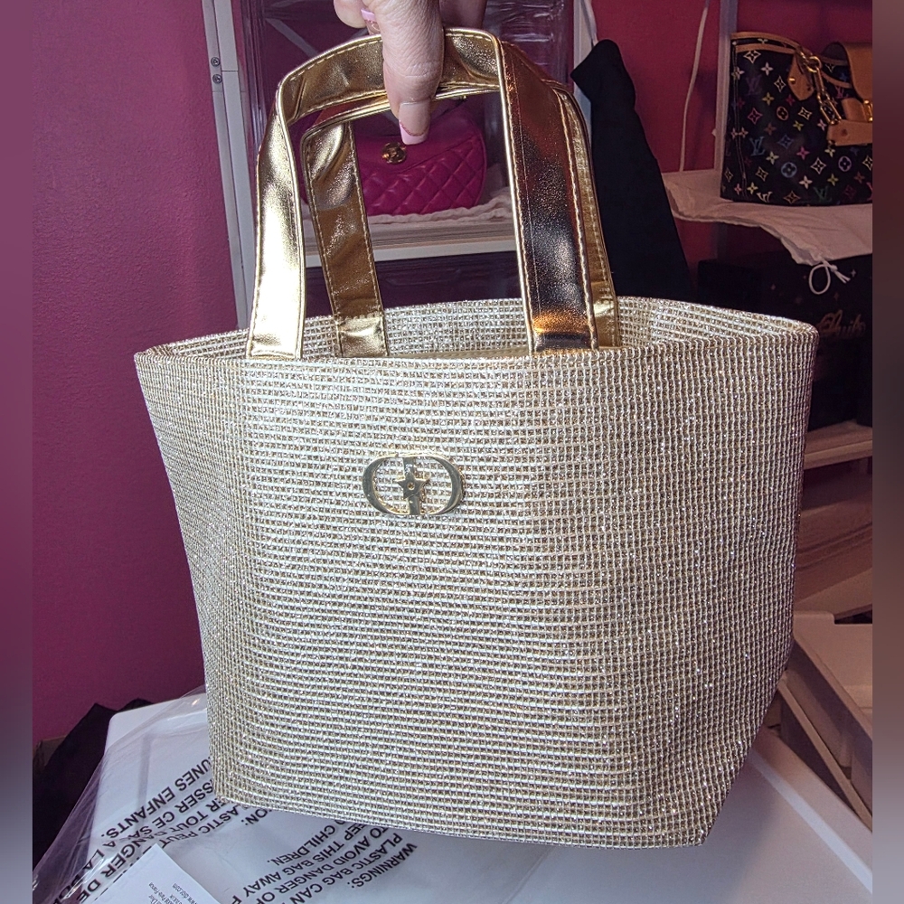 NEW Dior Parfums 2025 Gold Tote Bag! - Picture 5 of 14
